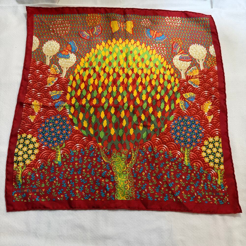 Hermes Paris 'Milinkov' 100% Silk Vintage Rolled Edge Pocket Square